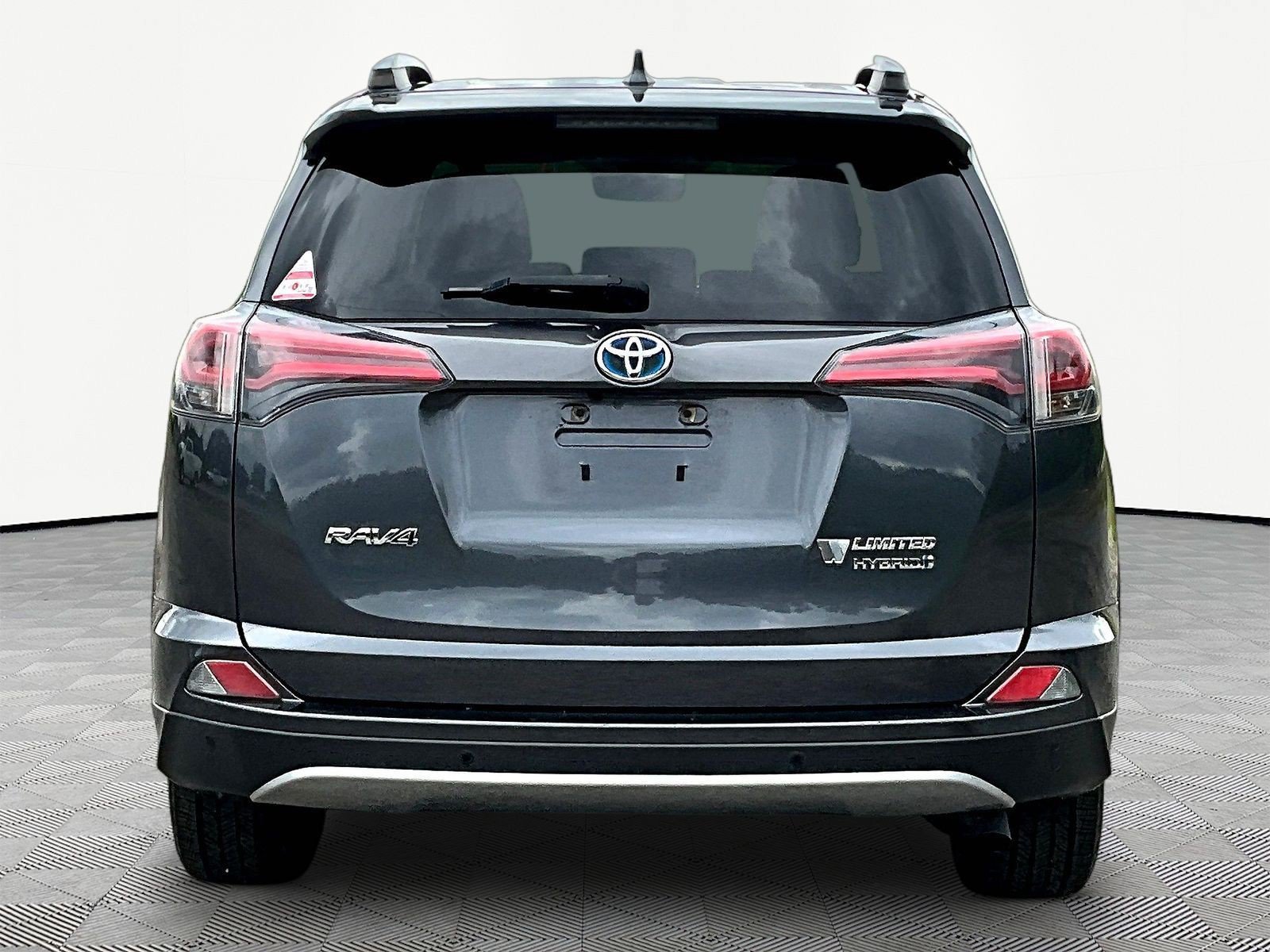 Used 2017 Toyota RAV4 Limited w/ Advanced Technology Package AWD/4WD image 5