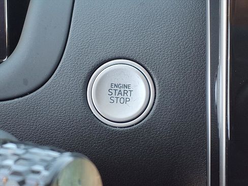 Used 2022 Hyundai Tucson Limited image 13