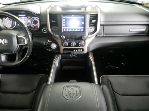Used 2021 RAM 1500 Laramie AWD/4WD image 10
