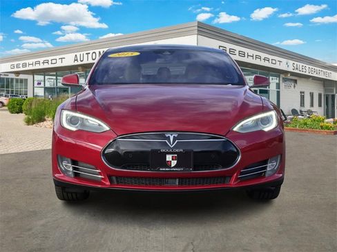 Used 2015 Tesla Model S P90D image 2