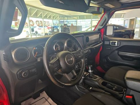 Used 2021 Jeep Wrangler Unlimited Sport AWD/4WD image 11