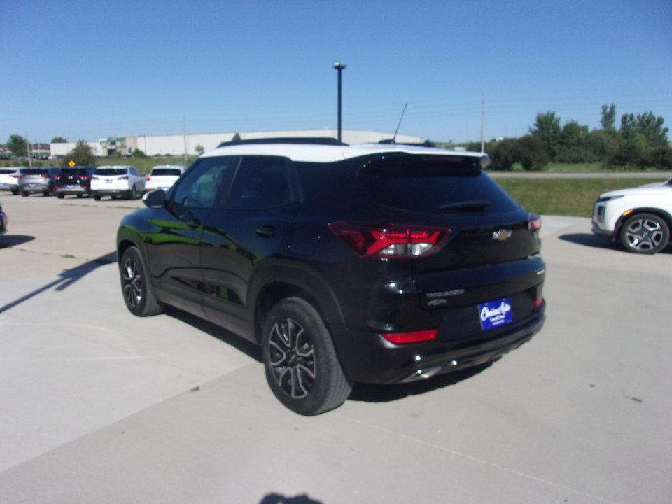 Used 2022 Chevrolet TrailBlazer ACTIV FWD image 4