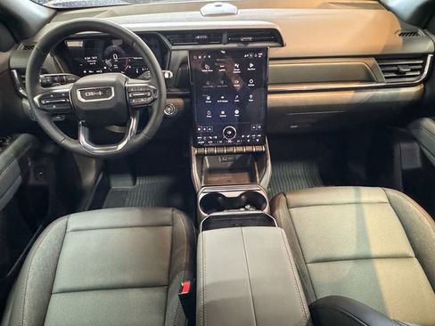 New 2026 GMC Terrain AT4 w/ Convenience Package III image 25