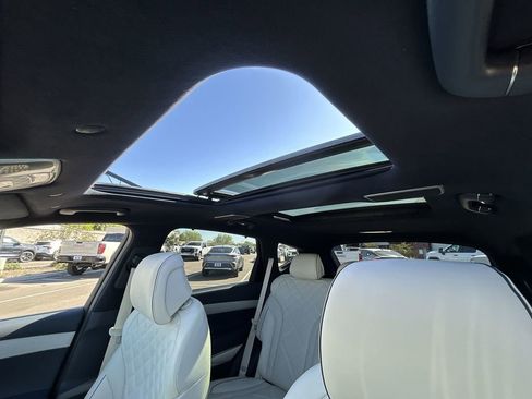 Used 2025 Genesis GV80 3.5T Prestige image 19