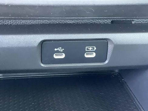 Used 2025 Honda Accord SE image 11