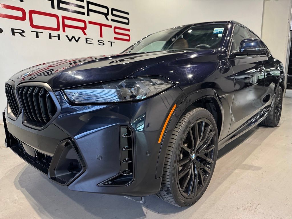 Used 2025 BMW X6 xDrive40i AWD/4WD image 2