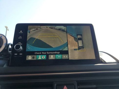 Used 2023 Honda Pilot TrailSport image 23