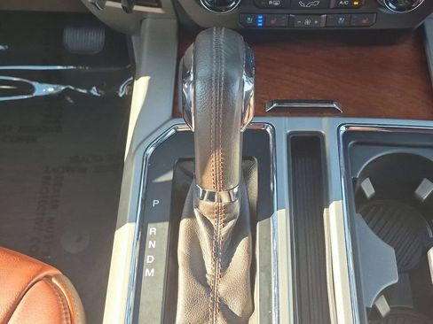 Used 2019 Ford F150 King Ranch w/ Equipment Group 601A Luxury AWD/4WD image 25