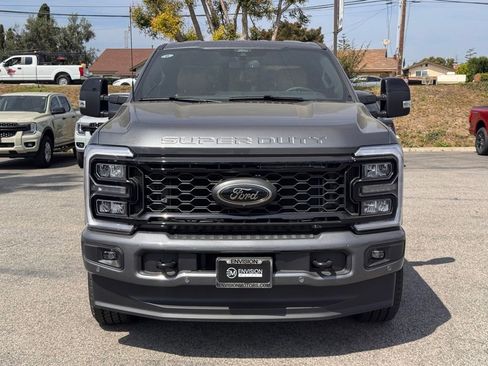 New 2026 Ford F250 Lariat w/ Black Appearance Package AWD/4WD image 6