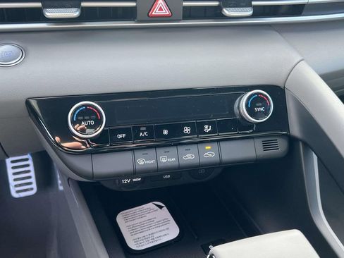 New 2026 Hyundai Elantra Sport FWD image 17