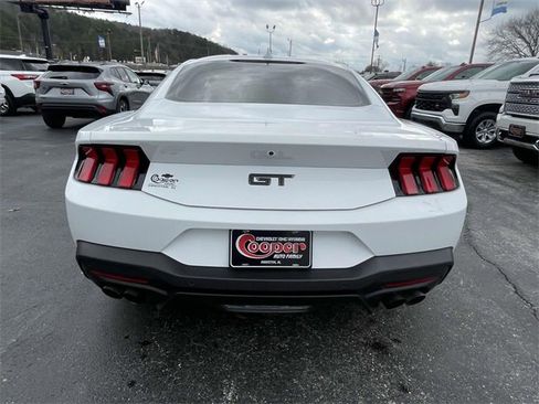Used 2024 Ford Mustang GT Premium image 2
