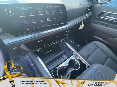 New 2026 Chevrolet Suburban RST image 23