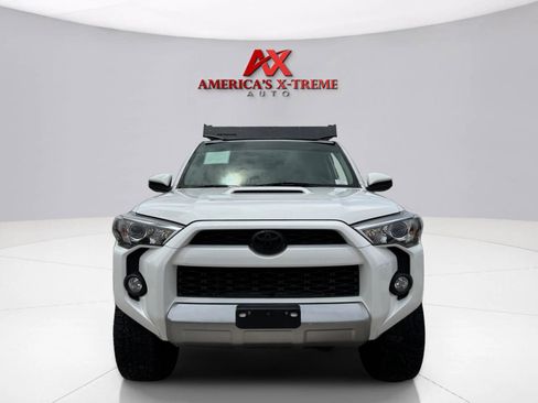 Used 2019 Toyota 4Runner TRD Off-Road AWD/4WD image 8