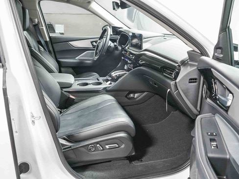 Used 2025 Acura MDX SH-AWD w/ Technology Package image 19