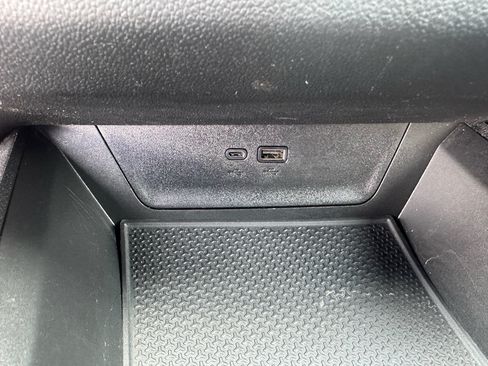 Used 2025 Chevrolet Equinox RS w/ Safety and Technology Package FWD image 23