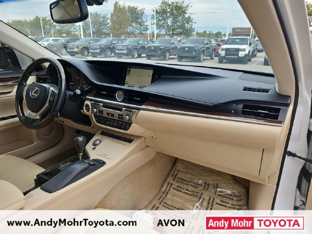 Used 2014 Lexus ES 350 w/ Premium Package FWD image 38