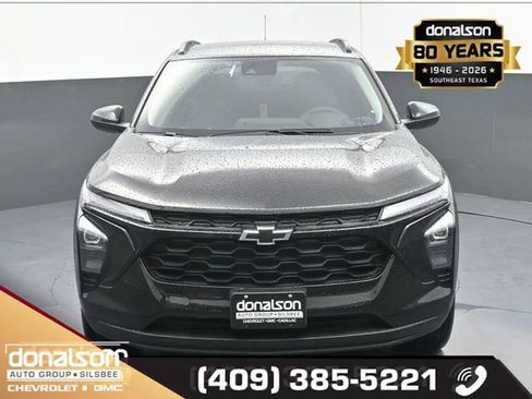New 2026 Chevrolet Trax LT FWD image 3