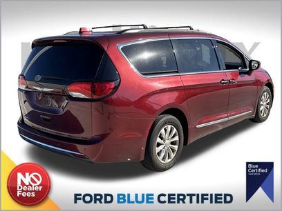 Used 2017 Chrysler Pacifica Touring-L