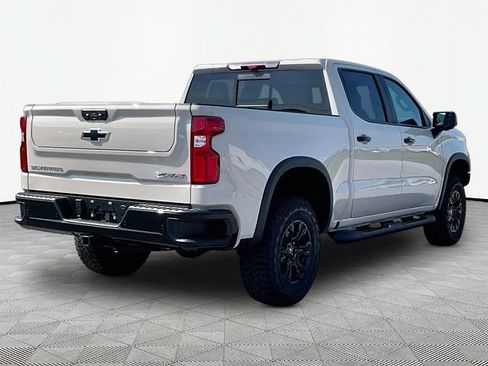 New 2026 Chevrolet Silverado 1500 ZR2 AWD/4WD image 6