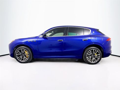 Used 2024 Maserati Grecale GT AWD/4WD image 33