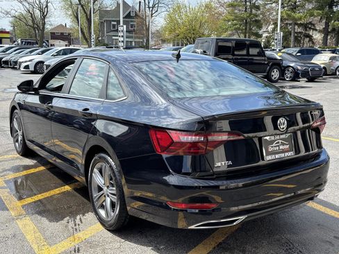 Used 2020 Volkswagen Jetta R-Line FWD image 12