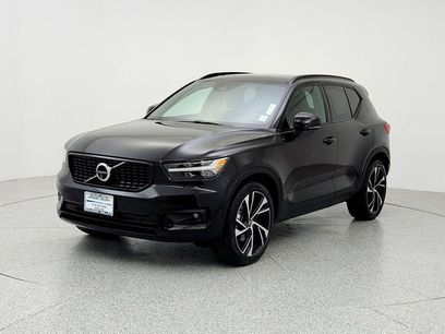 Used 2021 Volvo XC40 T5 R-Design w/ Advanced Package