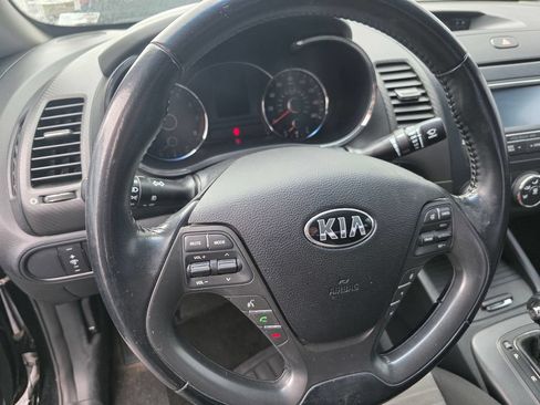 Used 2014 Kia Forte EX FWD image 7