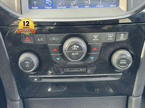 Used 2014 Chrysler 300 S image 35