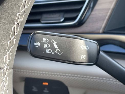 New 2026 Volkswagen Atlas SE FWD image 25