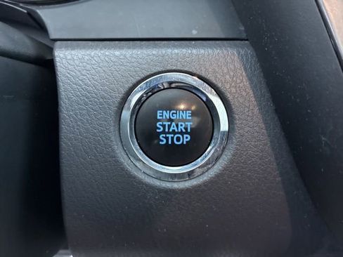 Used 2023 Toyota Camry XLE image 32