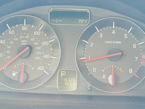 Used 2009 Volvo C70 T5 FWD image 61