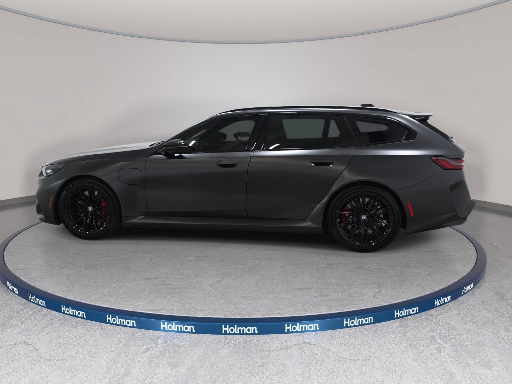 Used 2025 BMW M5 Touring AWD/4WD image 9