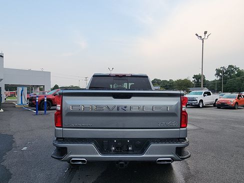 Used 2024 Chevrolet Silverado 1500 High Country w/ High Country Premium Package AWD/4WD image 4