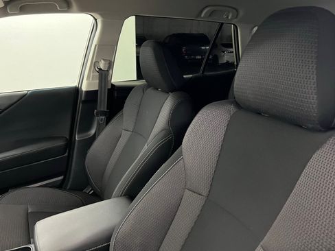 Used 2022 Subaru Outback Premium image 17