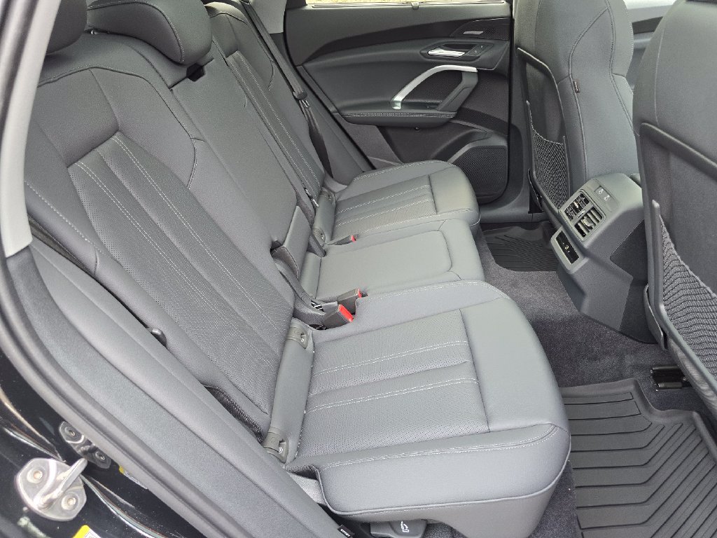 New 2026 Audi Q5 Premium Plus AWD/4WD image 12