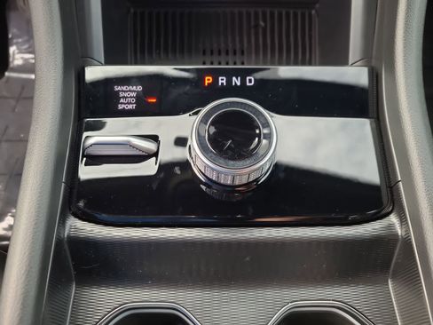 New 2026 Jeep Grand Cherokee Altitude image 25