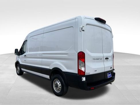 Used 2023 Ford Transit 250 Medium Roof AWD w/ Load Area Protection Package image 4