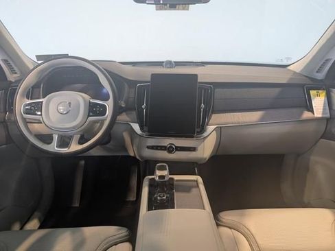 New 2026 Volvo XC90 B6 Ultra w/ Protection Package AWD/4WD image 12