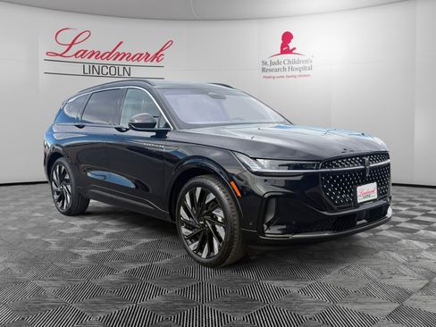 Certified 2024 Lincoln Nautilus Black Label w/ Jet Appearance Package (87T) image 7