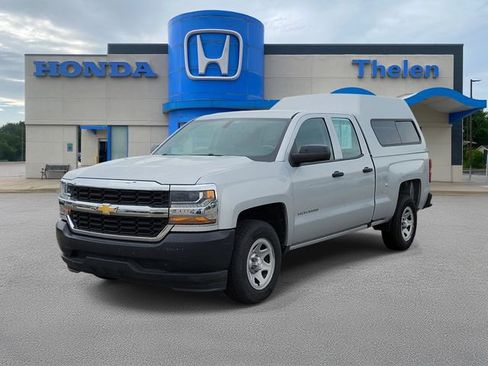 Used 2017 Chevrolet Silverado 1500 W/T RWD image 2
