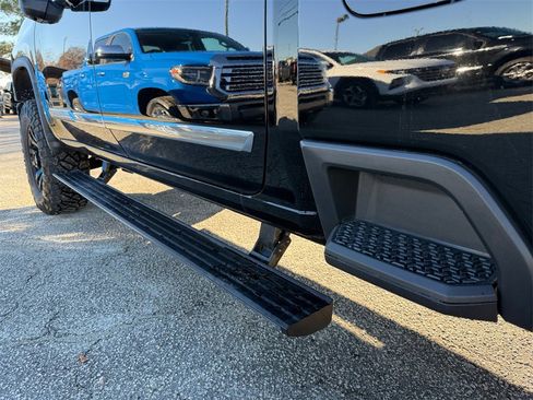 Used 2024 Chevrolet Silverado 2500 High Country image 25