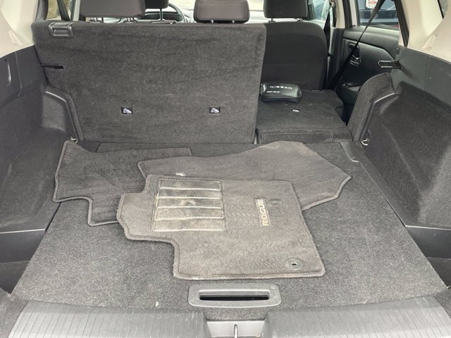 Used 2024 Nissan Rogue S AWD/4WD image 14