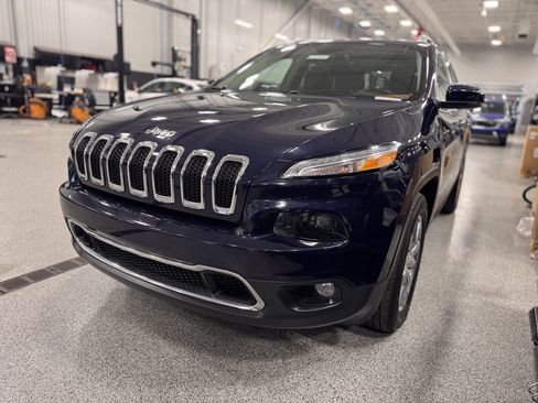 Used 2016 Jeep Cherokee Limited w/ Trailer Tow Group image 31