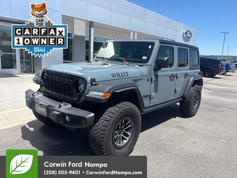 Used 2025 Jeep Wrangler Unlimited Sport AWD/4WD image 9