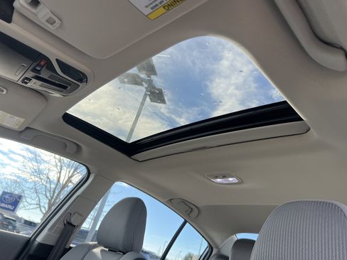 Used 2025 Subaru Legacy Premium w/ Popular Package #1A image 7