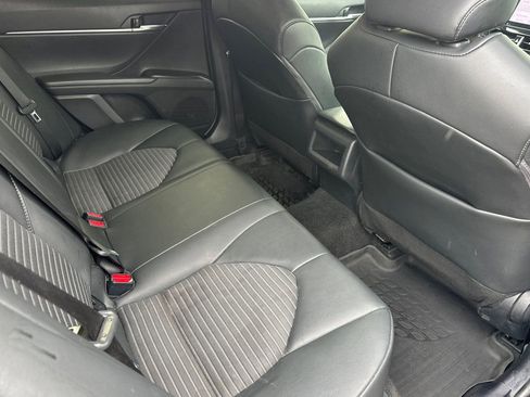 Used 2024 Toyota Camry SE image 17