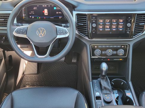 Used 2021 Volkswagen Atlas SEL image 27