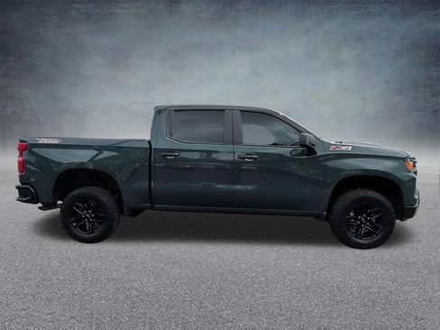 Used 2025 Chevrolet Silverado 1500 Custom Trail Boss AWD/4WD image 10
