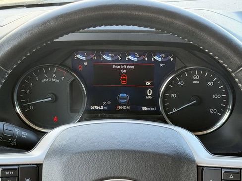 Used 2024 Ford Expedition Max XLT image 17