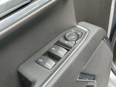 New 2025 GMC Sierra 1500 SLE image 24